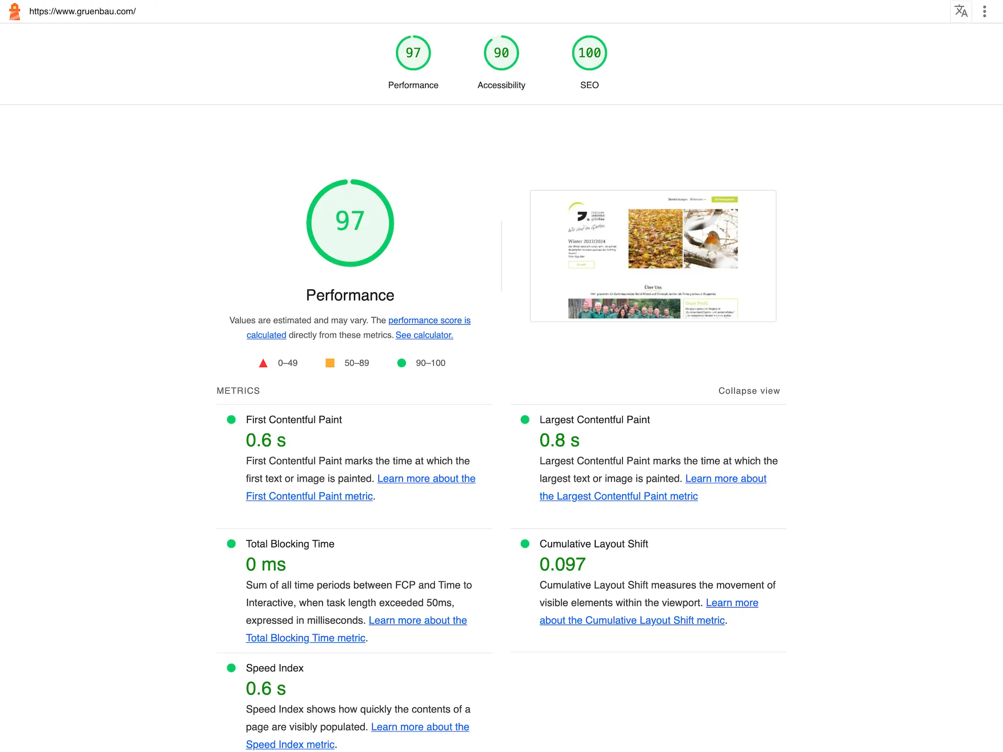 Screenshot der Website-Performance-Analyse für gruenbau.com mit hohen Bewertungen in den Bereichen Performance, Zugänglichkeit und SEO.